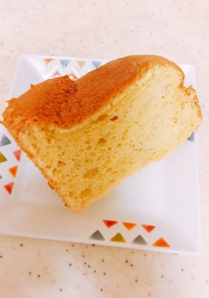 オリーブオイルのシフォンケーキ-レシピのメイン写真