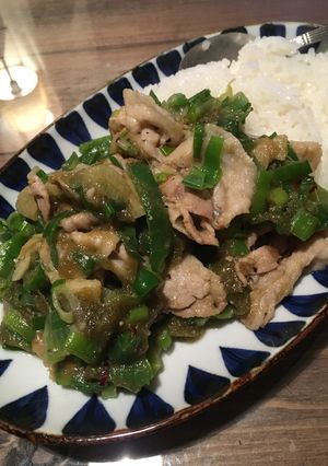 豚肉&とろろ昆布炒め-レシピのメイン写真