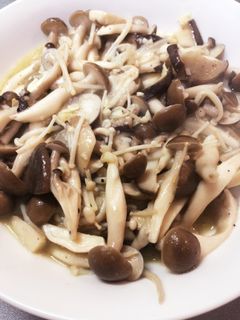 手軽にあと1品☆きのこのマリネ-レシピのメイン写真