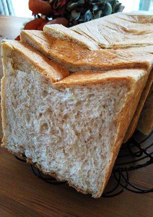 カリッふわっ♥柔柔ライ麦食パン-レシピのメイン写真