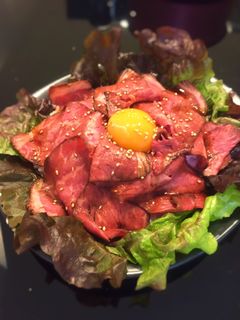 市販で簡単!がっつりローストビーフ丼-レシピのメイン写真