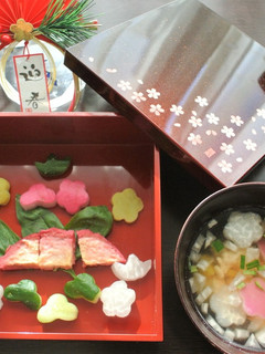お正月わんプレートおせち&お雑煮スープ-レシピのメイン写真