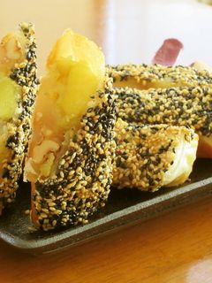 さつまいもと白あんのごま春巻き-レシピのメイン写真