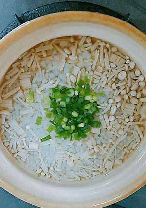 粒こんにゃくとエノキのダイエット雑炊♪-レシピのメイン写真