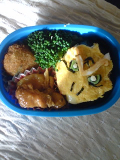 キャラ弁恐竜キング ティラノサウルス弁当-レシピのメイン写真