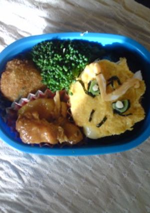 キャラ弁恐竜キング　ティラノサウルス弁当-レシピのメイン写真