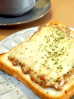 栄養◎朝は納豆マヨチーズトースト♡-レシピのメイン写真