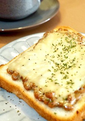 栄養◎朝は納豆マヨチーズトースト♡-レシピのメイン写真