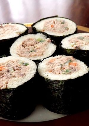 鯖缶と糠漬けで海苔巻きパン-レシピのメイン写真