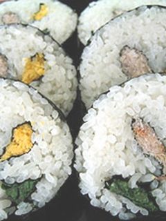 スケトウダラのそぼろ春の巻きずし-レシピのメイン写真