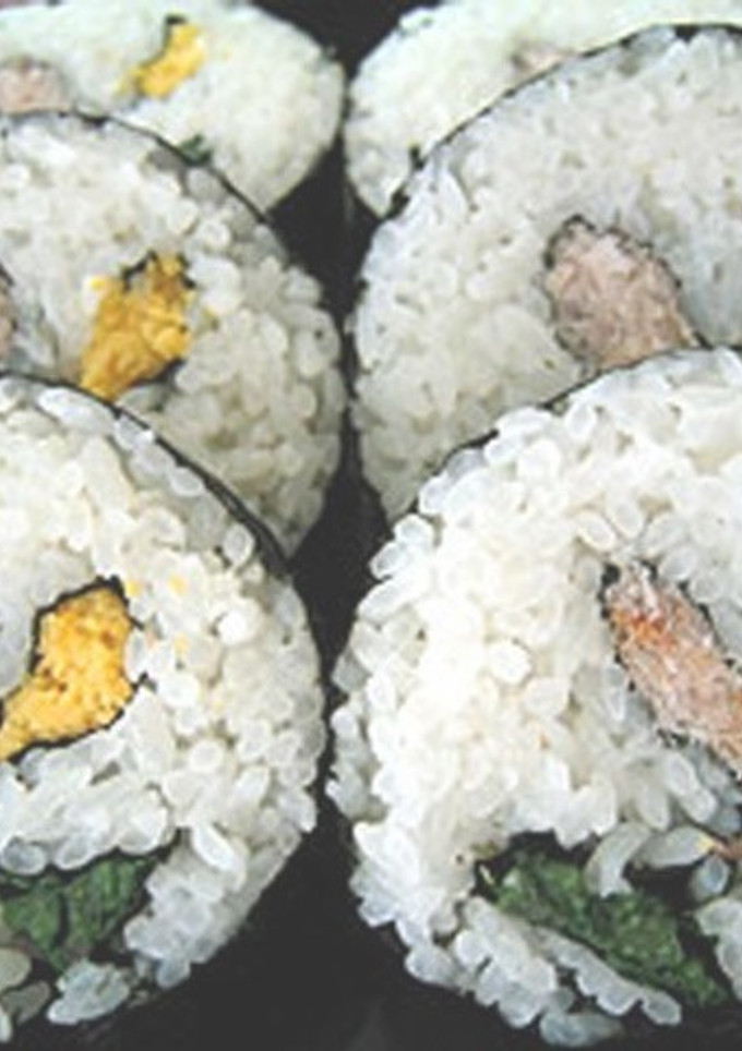 スケトウダラのそぼろ春の巻きずし-レシピのメイン写真