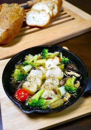 初めてでも簡単♪ほたてのアヒージョ-レシピのメイン写真