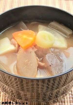 これだけで大変身~簡単★カレー豚汁-レシピのメイン写真
