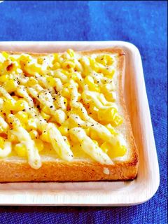 簡単!コーンマヨトースト☆食パンアレンジ-レシピのメイン写真