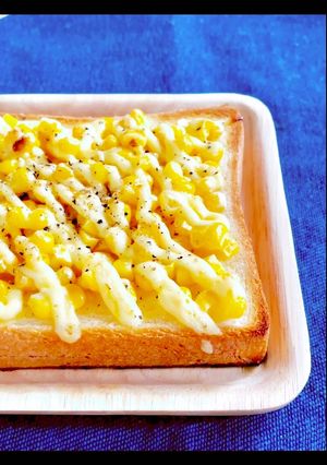 簡単！コーンマヨトースト☆食パンアレンジ-レシピのメイン写真