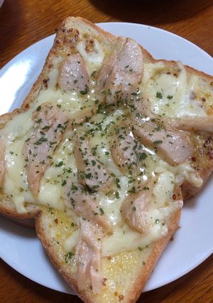 シーチキンとチーズのトースト-レシピのメイン写真
