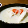 豆乳に豆腐を入れて、スープ!