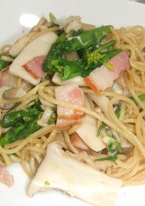 チーズがとろ~り♡醤油バターで春のパスタ-レシピのメイン写真