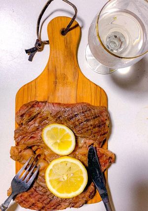 ビーフステーキ〜レモンクリームソース♪-レシピのメイン写真