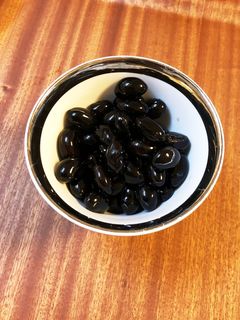 黒豆 ツヤツヤふっくら♪(一晩つけます)-レシピのメイン写真