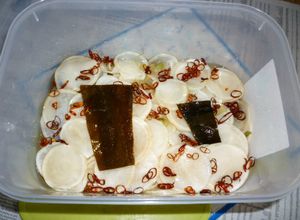 辛味大根の千枚漬け（浅漬けでない甘酢版）-レシピのメイン写真