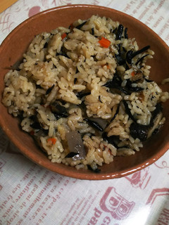 お雑煮の材料の残りで炊き込みご飯♪-レシピのメイン写真