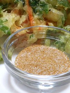 天婦羅やステーキなどに~ほうじ茶塩~-レシピのメイン写真