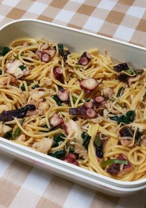 たことほうれん草とえのきの醤油パスタ-レシピのメイン写真