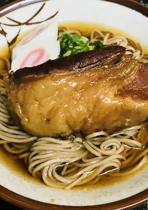 ソーキ風蕎麦●角煮＆戸隠蕎麦で-レシピのメイン写真