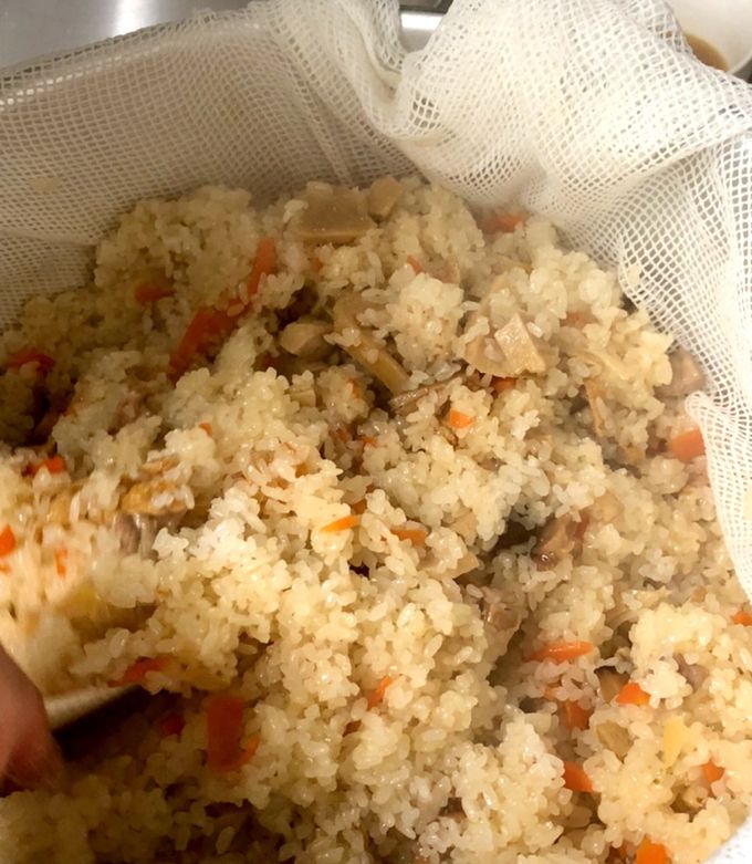 もち米で炊き込みご飯♪ばあちゃんの作り方 by ひなレシピ