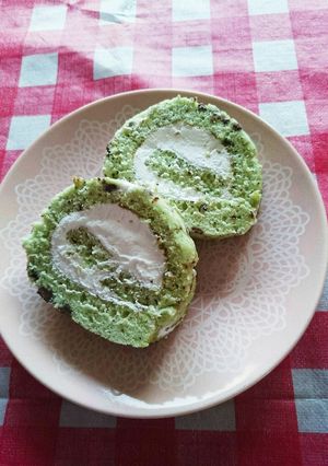 チョコミントのロールケーキ-レシピのメイン写真