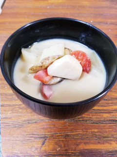 うちの 白みそ雑煮-レシピのメイン写真