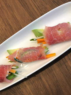 生ハムのクリームチーズサラダ巻き-レシピのメイン写真