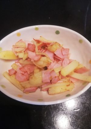 ジャガイモとハム、玉ねぎの炒め物^^*-レシピのメイン写真