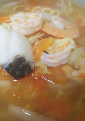 簡単絶品・インスタント麺で作るトマト湯麺-レシピのメイン写真