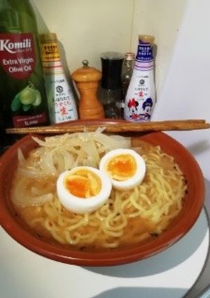 ノンオイル玉葱辛味噌ラーメン(すり鉢)-レシピのメイン写真