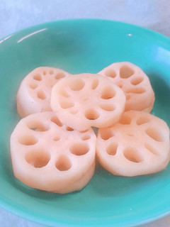 薄口醤油で♪レンコンの煮物-レシピのメイン写真