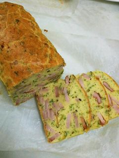 ハムたっぷりケークサレ-レシピのメイン写真