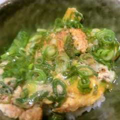 รูปของ 牡蛎（かき）玉丼　早くておいしい！