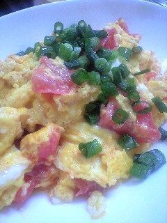 トマトとクリチーのスクランブルエッグ〜♪-レシピのメイン写真