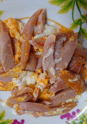 材料4つで簡単♫魚肉ソーセージの玉子炒め-レシピのメイン写真