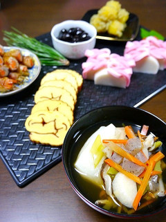 簡単お節!里芋とこんにゃくのお雑煮-レシピのメイン写真