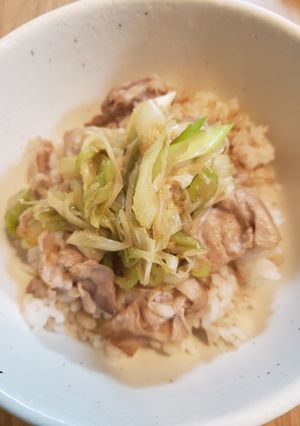 簡単！白ネギの豚丼-レシピのメイン写真