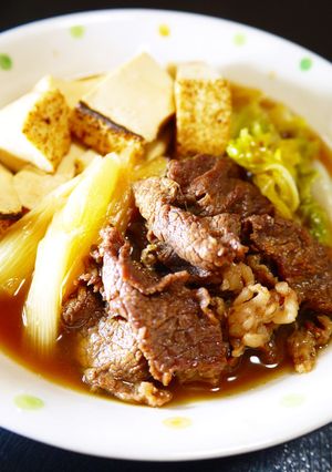 牛肉白菜焼き豆腐白葱で！すき焼き風肉豆腐-レシピのメイン写真