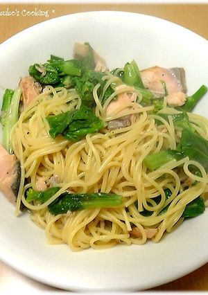 春のパスタ☆菜の花と鮭の和風パスタ-レシピのメイン写真