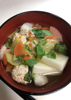 鶏団子入り具沢山お雑煮-レシピのメイン写真