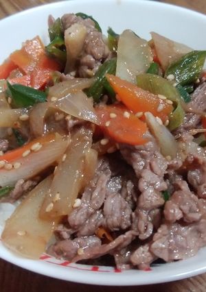 簡単！ガッツリ焼肉丼-レシピのメイン写真