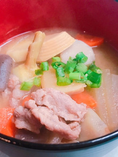 おせちのリメイク!豚汁-レシピのメイン写真