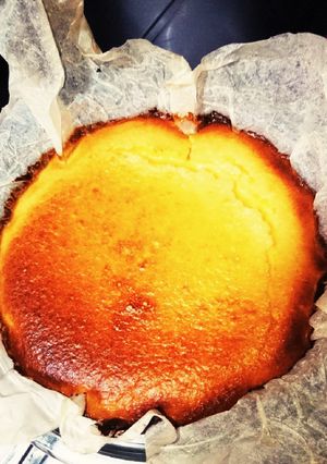バスク風チーズケーキ-レシピのメイン写真