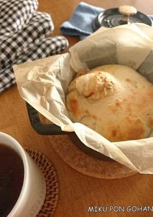ストウブでクランペット 夜混ぜ朝焼くだけ-レシピのメイン写真